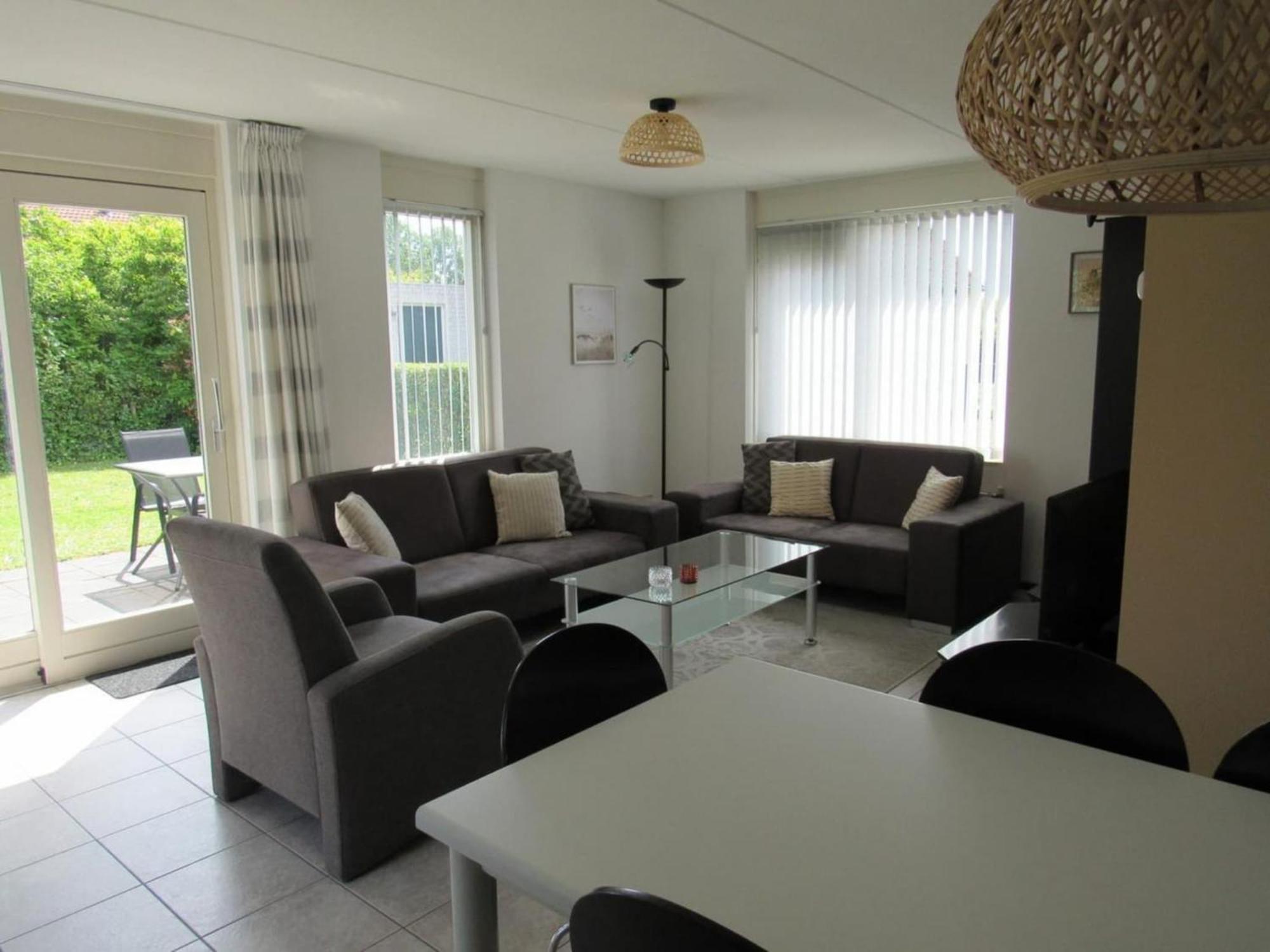 Inviting With Garden Vakantiehuis Breskens