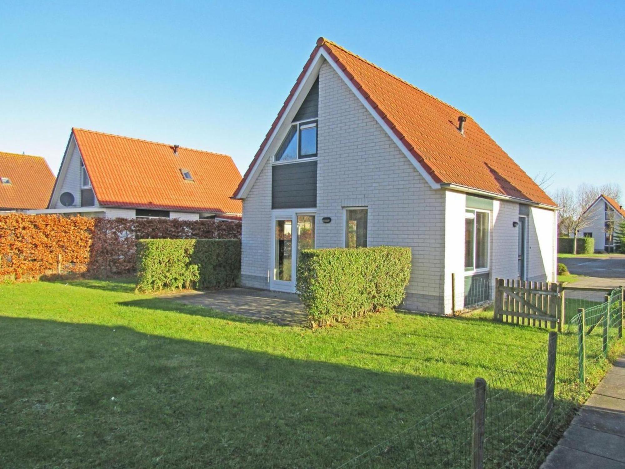 Vakantiehuis Inviting With Garden Breskens